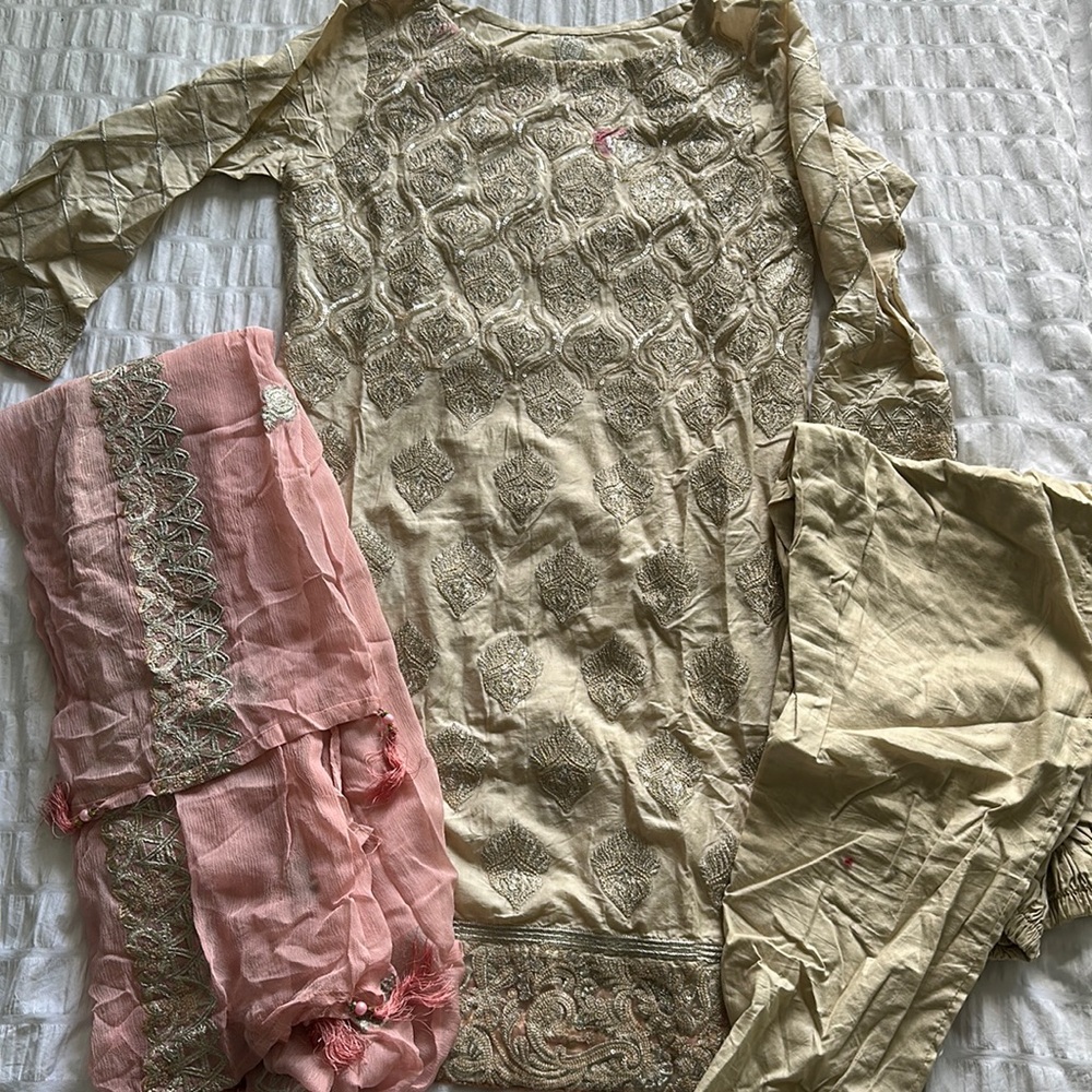 3pc golden Pakistani suit/dress